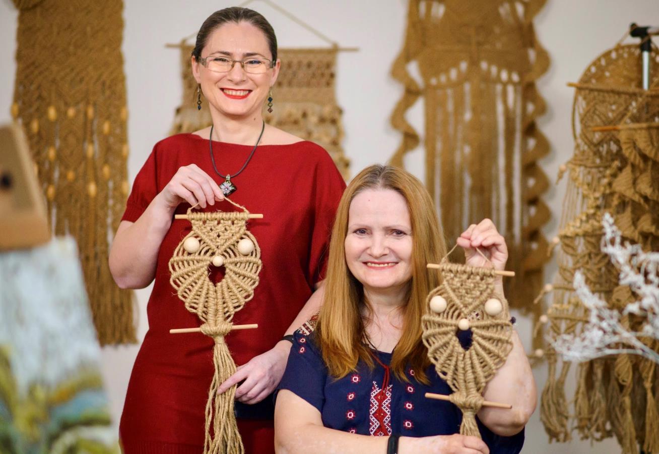 Romanian Macrame Owl