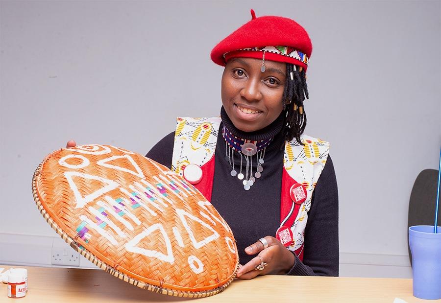 Kenyan Uteo Winnowing Tray